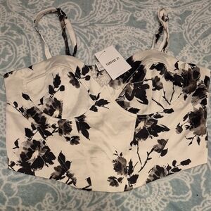 Forever 21 Monochrome Floral Crop Top